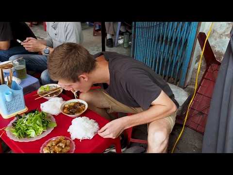 Hanoi Street Food | Top 8 Dishes | Where To Eat In Hanoi Vietnam